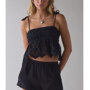 Kimchi Blue Black Lace Crop Top brand new!
